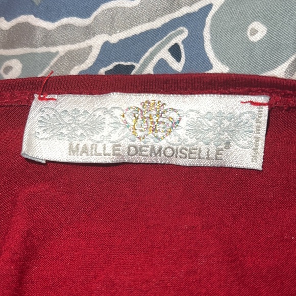 Soft, light, and adjustable fabric. Fits all body types, and super comfy❤️🔥 - Picture 5 of 6